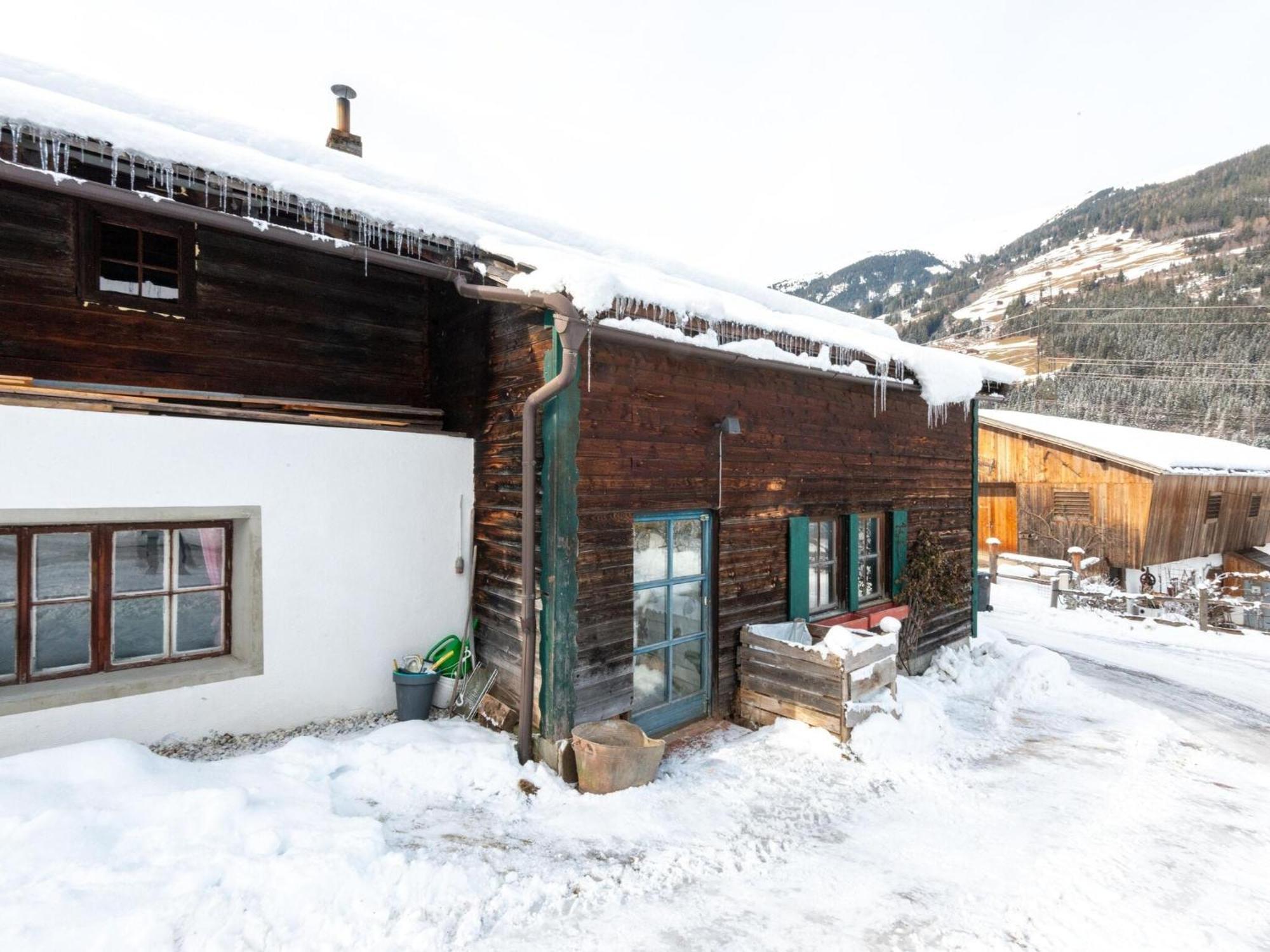 Rustic Farmhouse With Sauna In Bramberg Neukirchen am Grossvenediger Ngoại thất bức ảnh